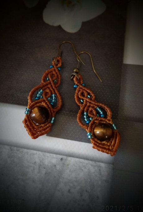 boucles d'oreilles oeil de tigre