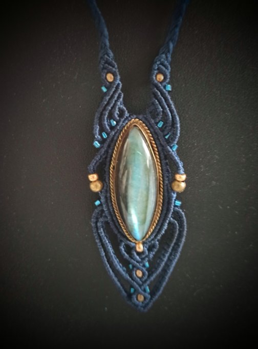 Collier labradorite