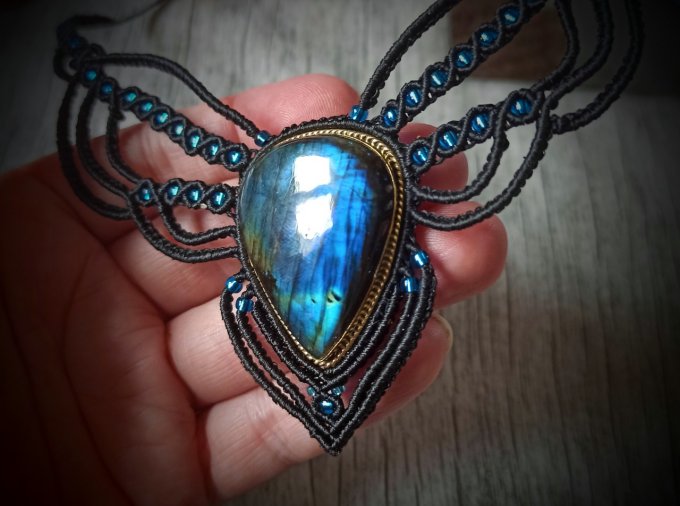 Collier labradorite