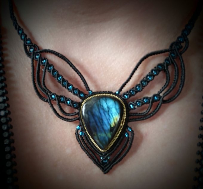 Collier labradorite