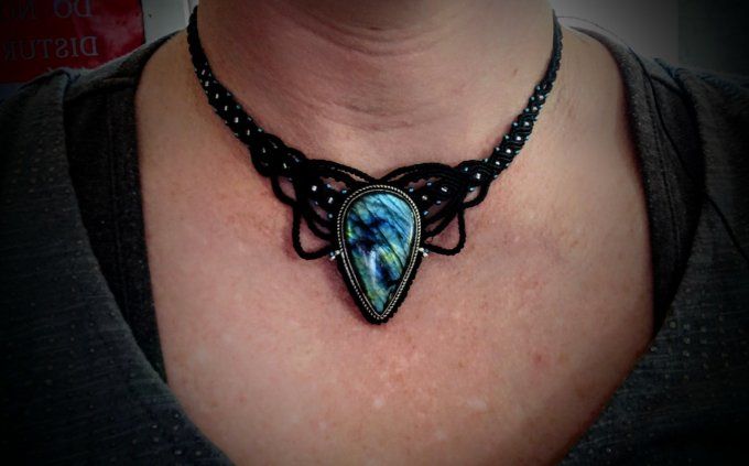 Collier labradorite